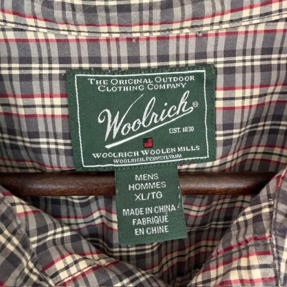 Woolrich Gray, Red and Off-White Plaid Button Up Shirt - XL